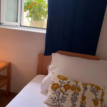 Buratovic Apartamento *
