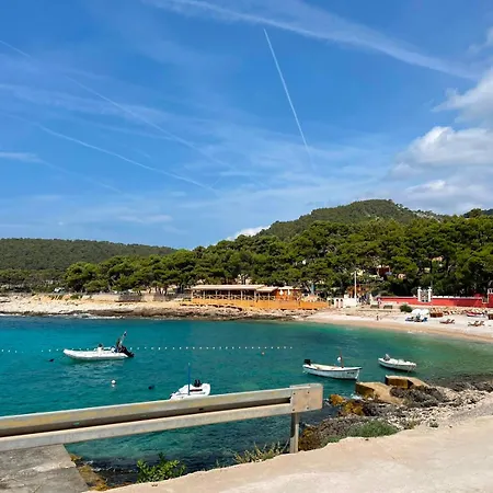 Buratovic Hvar Town
